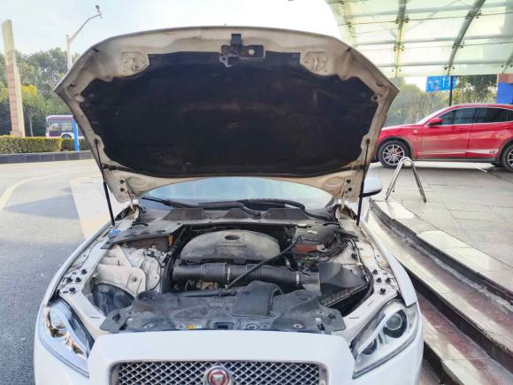 [上海·沪C] 二手捷豹捷豹XJ2015款 XJL 2.0T 典雅商务80周年典藏版