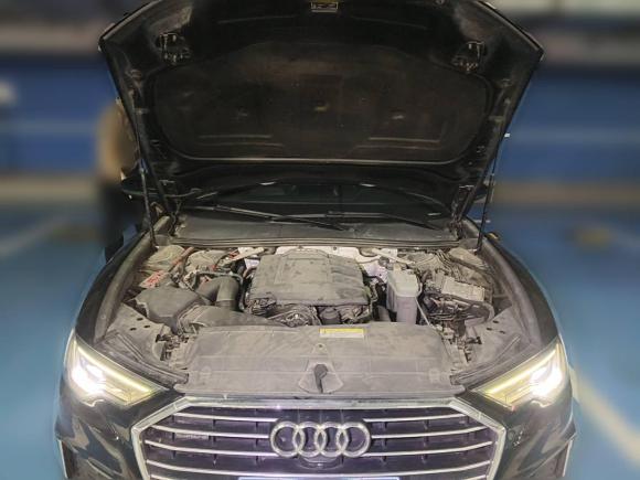 [武汉·鄂A] 二手奥迪奥迪A6L2019款 45 TFSI quattro 臻选动感型