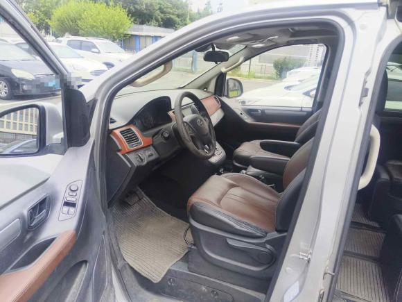 [青岛·鲁B] 二手上汽大通MAXUS大通G102014款 2.0T 自动行政版