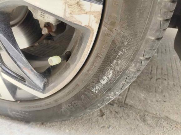 [常州·苏D] 二手荣威荣威i52023款 1.5L CVT尊荣版