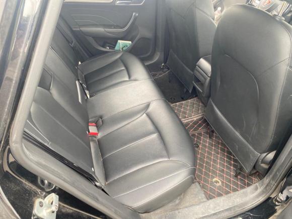 [南京·苏A] 二手荣威荣威i62018款 20T 手动豪华版