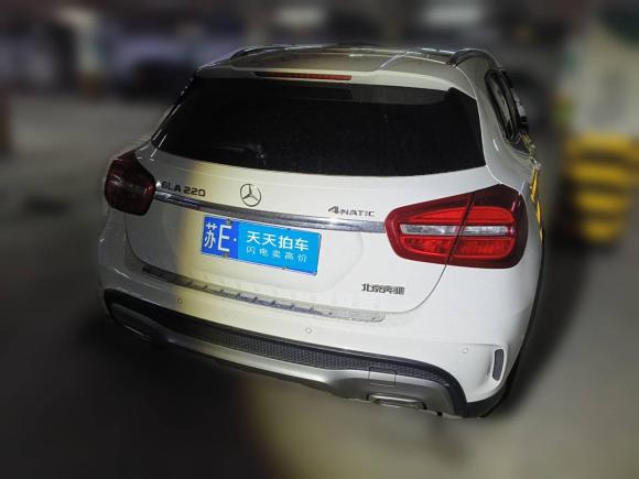 [苏州·苏E] 二手奔驰奔驰GLA2015款 GLA 220 4MATIC 时尚型