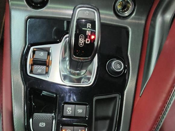 [深圳·粤B] 二手捷豹捷豹F-TYPE2015款 3.0 SC S 硬顶版