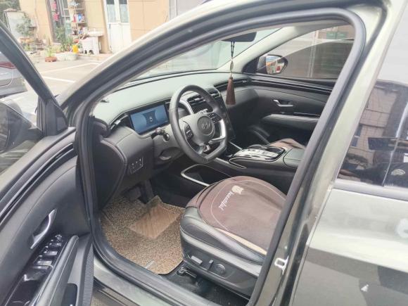 [青岛·鲁B] 二手现代途胜2021款 途胜L 1.5T DCT LUX尊贵版