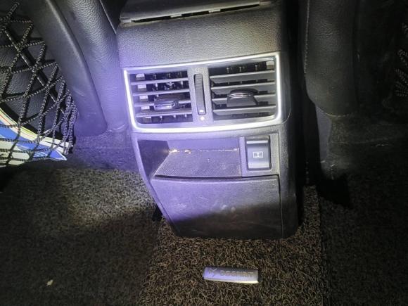 [西安·陕U] 二手DSDS 62014款 1.6T 豪华版THP160