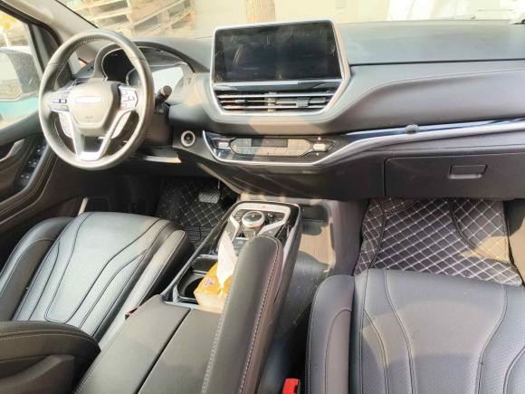 [上海·苏F] 二手大通大通G202020款 2.0T 汽油自动豪华行政版