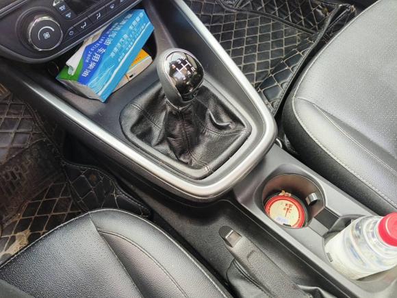 [成都·川A] 二手福特福睿斯2017款 幸福版 1.5L 手动时尚型