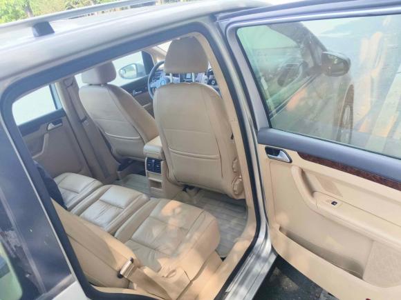 [广州·粤S] 二手大众途安2013款 1.4T DSG舒适版5座