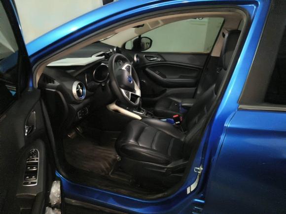 [广州·粤A] 二手比亚迪元新能源2018款 EV360 智联炫酷型