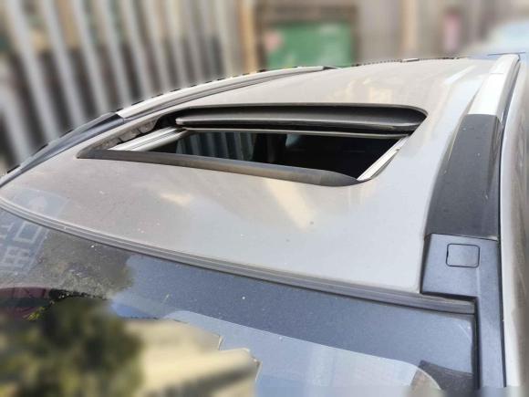 [深圳·粤B] 二手哈弗哈弗H62014款 运动版 1.5T 手动两驱精英型