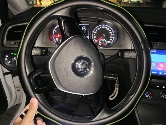 [成都·川A] 二手大众高尔夫2015款 1.4TSI 自动舒适型