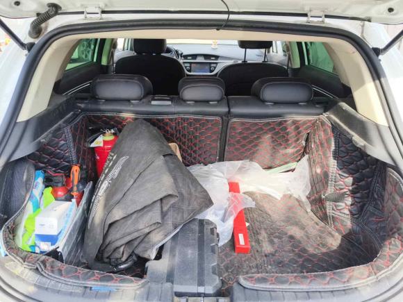 [上海·沪C] 二手吉利汽车帝豪GS2017款 运动版 1.3T 自动智联型