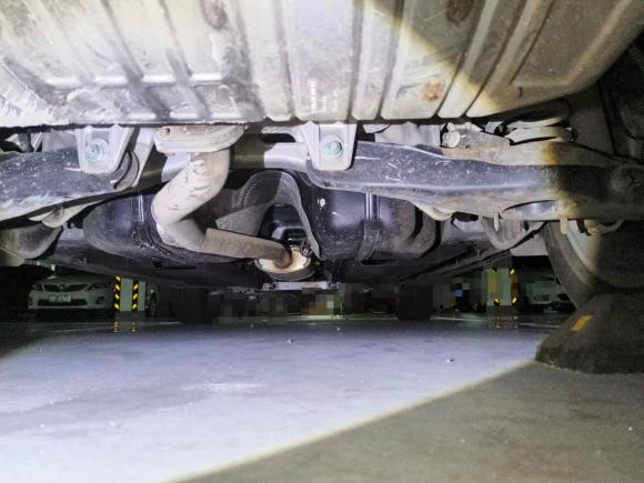 [武汉·鄂A] 二手红旗红旗HS52019款 2.0T 智联旗享版