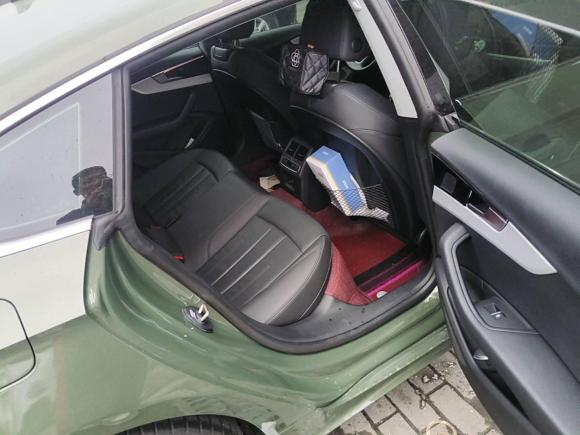 [杭州·苏U] 二手奥迪奥迪A52022款 Sportback 40 TFSI quattro 豪华动感型