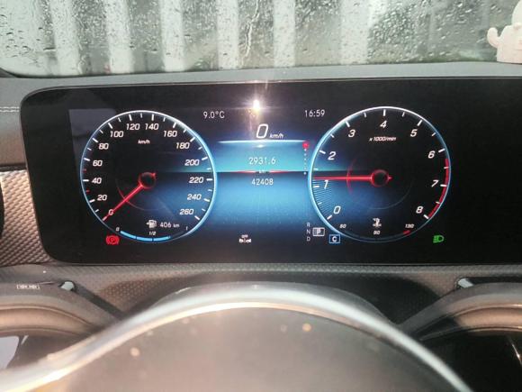 [上海·沪C] 二手奔驰奔驰A级2020款 改款二 A 180 L 运动轿车