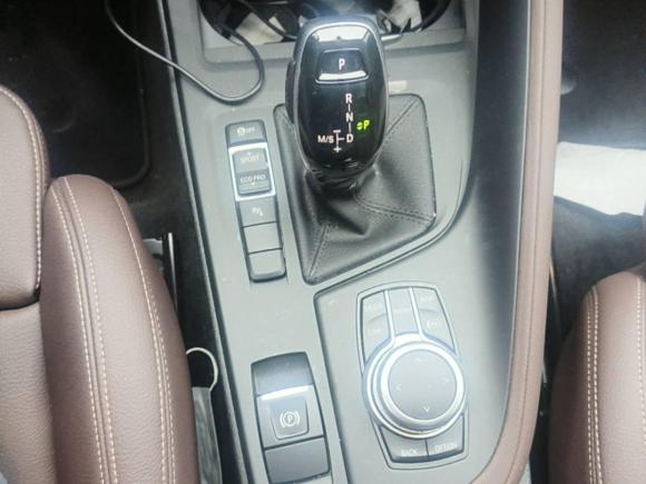 [上海·沪B] 二手宝马宝马X12022款 sDrive25Li 领先型