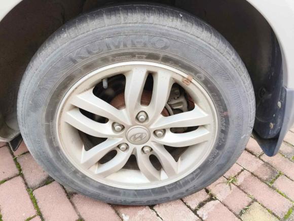 [青岛·鲁B] 二手现代悦动2011款 1.6L 自动舒适型