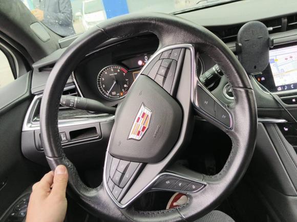 [上海·沪E] 二手凯迪拉克凯迪拉克XT52020款 28T 四驱豪华型