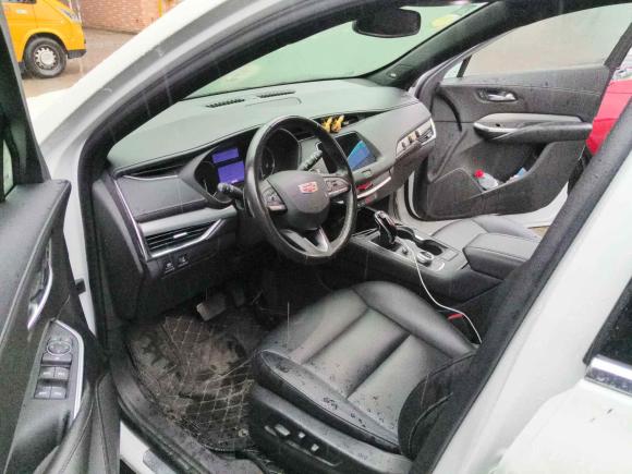 [上海·浙F] 二手凯迪拉克凯迪拉克XT42018款 28T 两驱领先型