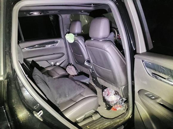 [广州·粤A] 二手凯迪拉克凯迪拉克XT62021款 2.0T 六座两驱豪华型