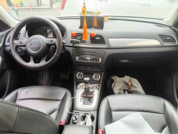 [上海·沪B] 二手奥迪奥迪Q32015款 30 TFSI 舒适型