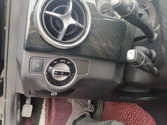 [成都·川A] 二手奔驰奔驰GLK级2015款 GLK 300 4MATIC 时尚型 极致版
