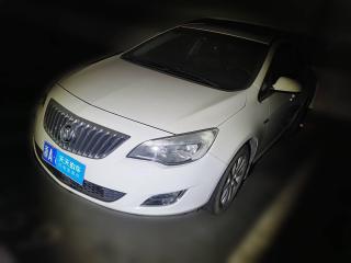 别克英朗2013款 XT 1.6L 自动时尚版