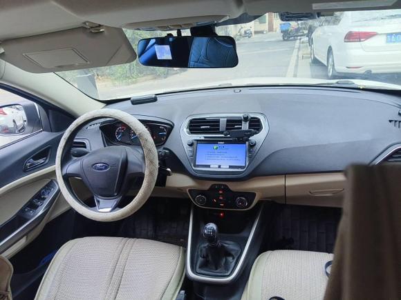 [南京·苏A] 二手福特福睿斯2015款 1.5L 手动舒适型