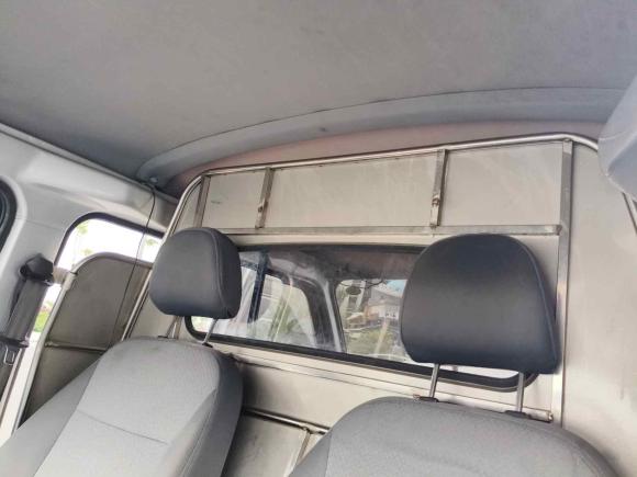 [成都·陕U] 二手五菱汽车五菱荣光2019款 1.5L 加长厢式运输车基本型2座