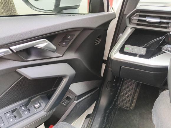 [南通·苏F] 二手奥迪奥迪A32021款 A3L Limousine 35 TFSI 时尚致雅型