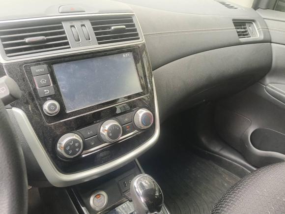 [青岛·鲁B] 二手日产骐达TIIDA2016款 1.6L CVT智行版