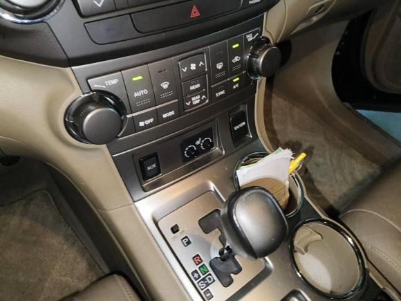 [广州·粤A] 二手丰田汉兰达2009款 2.7L 两驱7座豪华版