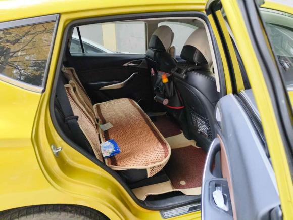 [成都·川A] 二手比亚迪宋2016款 盖世版 1.5TI 手动精英型