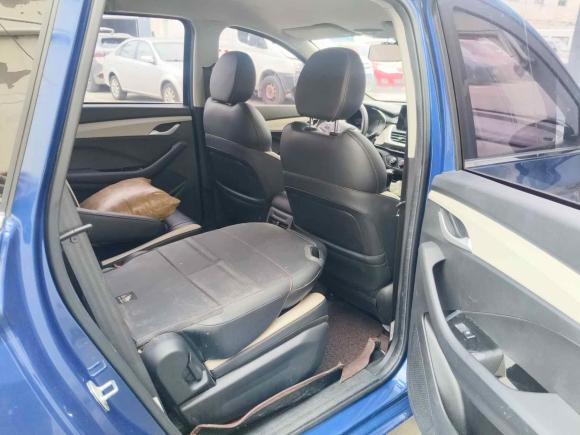 [上海·赣D] 二手宝骏宝骏3602019款 1.5L CVT精英型 国VI