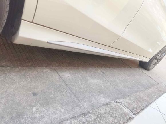 [广州·粤E] 二手奔驰奔驰C级2020款 C 260 L 运动版 4MATIC