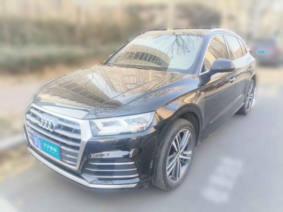[青岛·鲁U] 二手奥迪奥迪Q5L2020款 40 TFSI 荣享时尚型