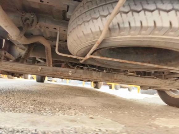 [青岛·鲁B] 二手日产日产NV2002011款 1.6L 232座 尊雅型