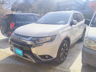 三菱欧蓝德2019款 2.0L 两驱畅享版 5座 国VI「济南二手车」「天天拍车」