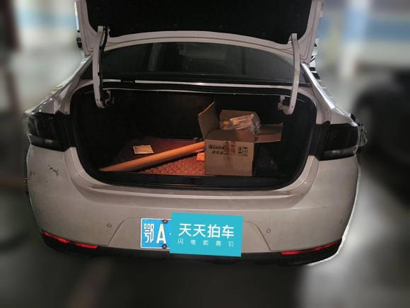 [无锡·鄂A] 二手标致标致3082016款 1.6L 自动豪华版