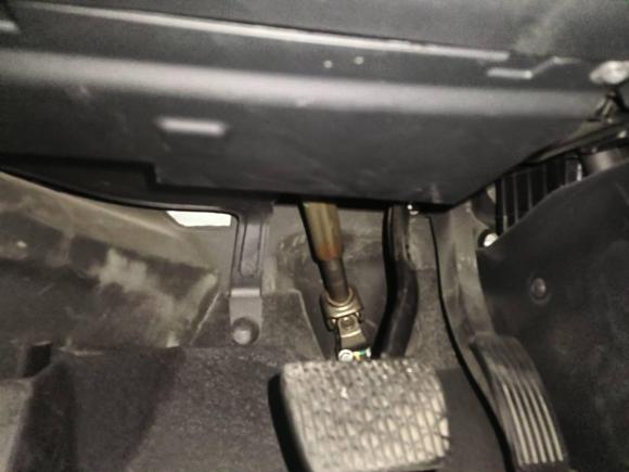 [杭州·浙A] 二手荣威荣威i62018款 20T 自动旗舰版