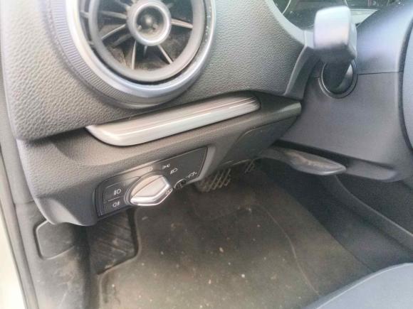 [苏州·苏E] 二手奥迪奥迪A32015款 Limousine 35 TFSI 百万纪念智领型