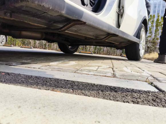 [青岛·鲁B] 二手长安长安CS352015款 1.6L 自动豪华型 国V