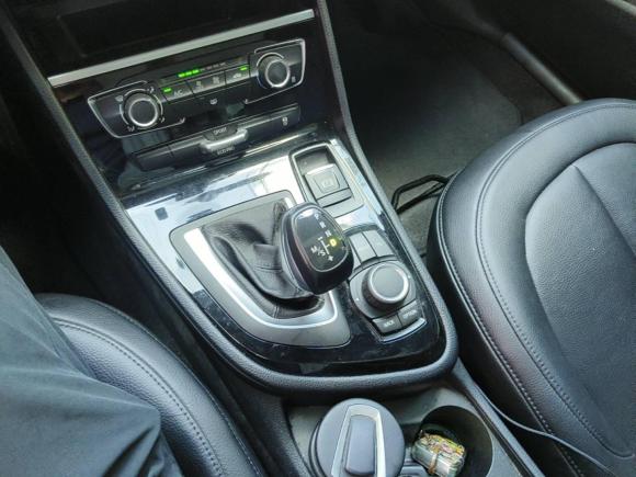 [上海·苏F] 二手宝马宝马2系旅行车2016款 218i 时尚型