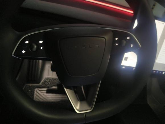 [深圳·粤B] 二手特斯拉Model 32023款 后轮驱动版