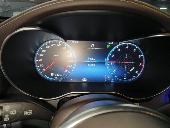 [佛山·粤E] 二手奔驰奔驰GLC2021款 GLC 300 L 4MATIC 动感型