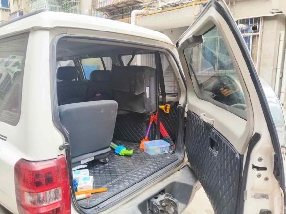 [西安·陕A] 二手猎豹汽车猎豹Q62015款 2.4L 手动四驱卓越型