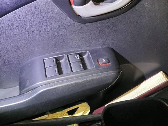 [宁波·浙B] 二手本田飞度2011款 1.5L 自动豪华版