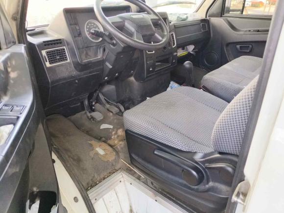 [武汉·鄂A] 二手依维柯依维柯得意2020款 2.5T A35客车双胎中顶5-9座侧移门国V