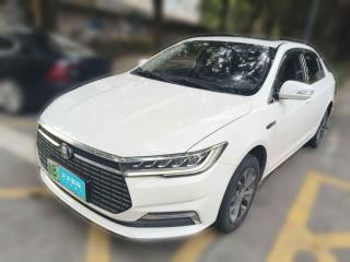 比亚迪秦新能源2019款 出行版