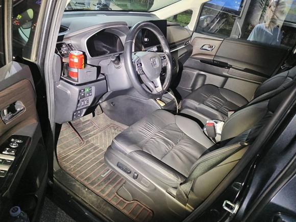 [广州·粤A] 二手本田奥德赛2022款 2.0L e:HEV 锐·领享版